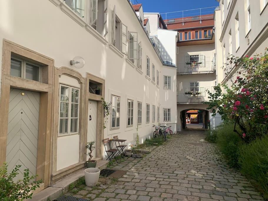 Kleines Stadthaus In Toplage Villa Viena Exterior foto